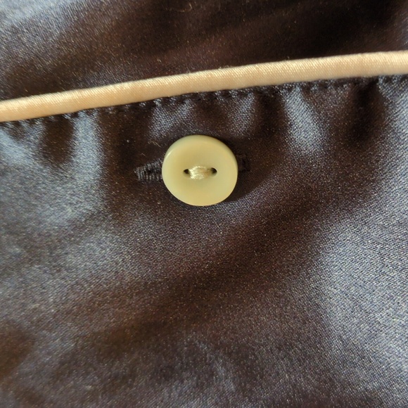 Victorias Secret Silky Pajamas - Picture 4 of 7